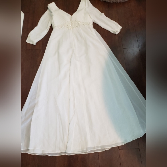 NWT JJ'S HOUSE Wedding dress size 12 - Picture 5 of 15